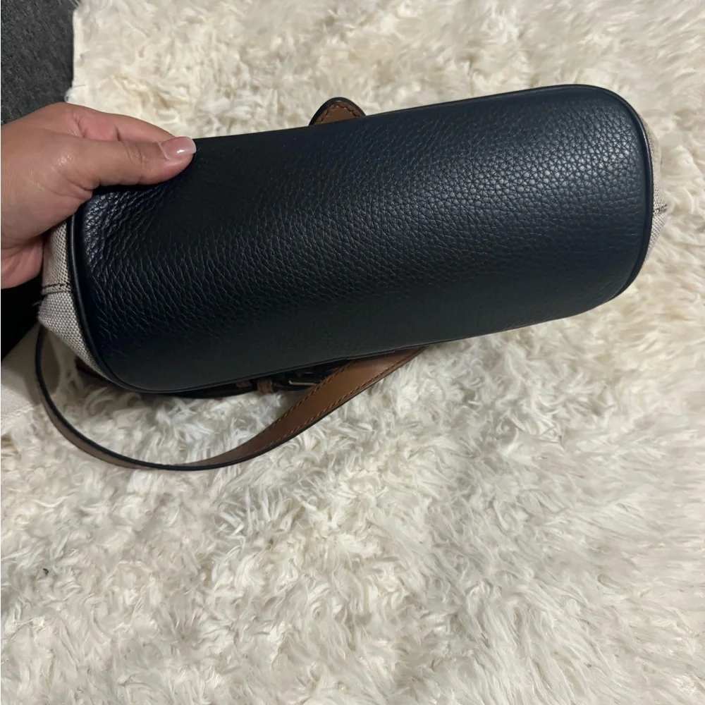 Burberry Shellwood crossbody